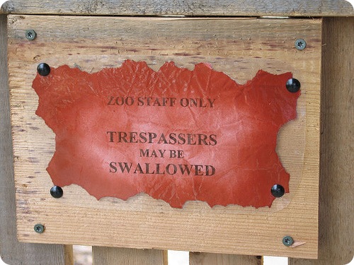 Таблички в зоопарках