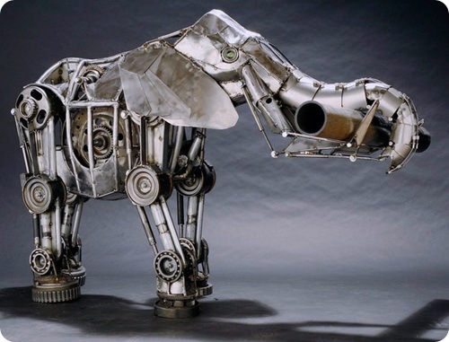 Механический слон